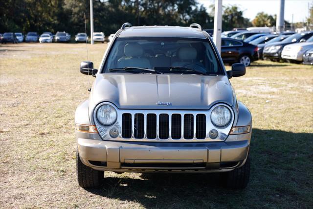 used 2005 Jeep Liberty car, priced at $3,900