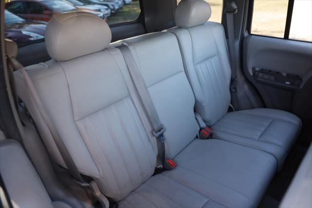 used 2005 Jeep Liberty car, priced at $3,900