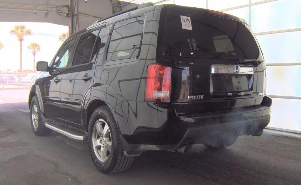 used 2009 Honda Pilot car, priced at $3,900
