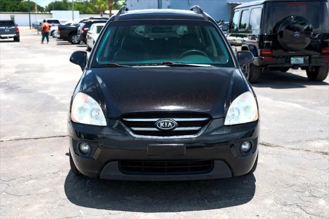 used 2009 Kia Rondo car, priced at $2,900