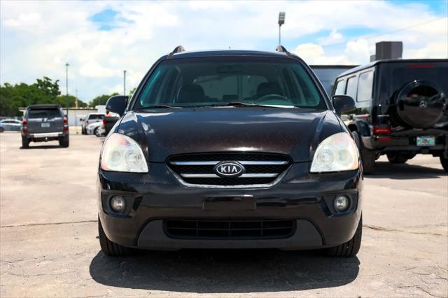 used 2009 Kia Rondo car, priced at $2,900