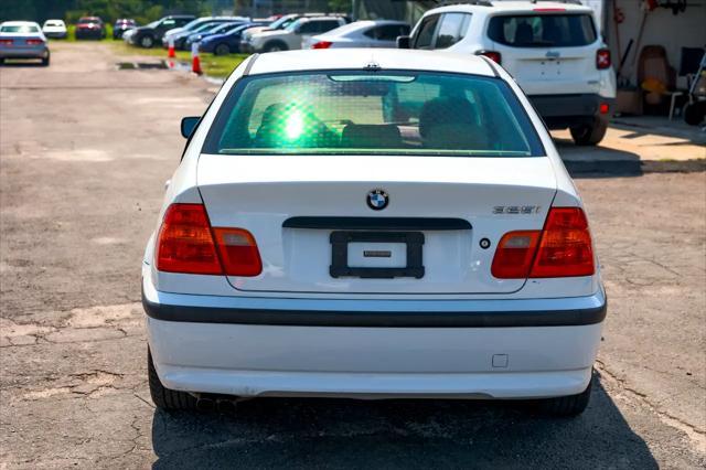 used 2005 BMW 325 car, priced at $2,900