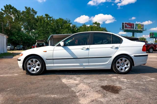 used 2005 BMW 325 car, priced at $2,900