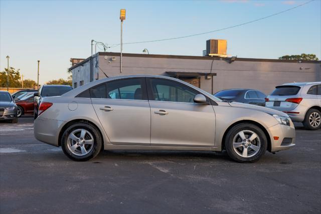 used 2013 Chevrolet Cruze car, priced at $4,900