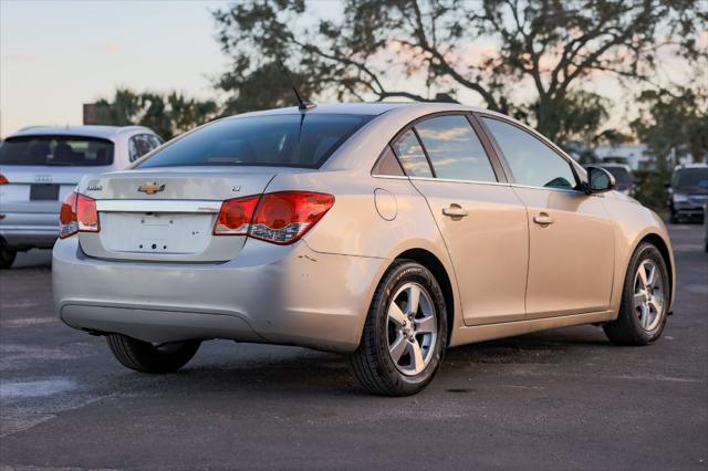 used 2013 Chevrolet Cruze car, priced at $4,900