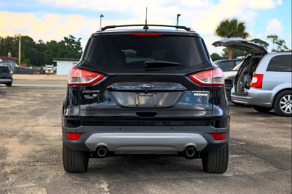 used 2013 Ford Escape car, priced at $5,300