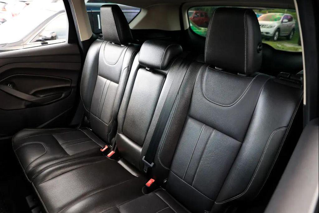 used 2013 Ford Escape car, priced at $5,300