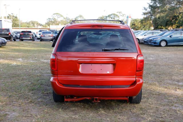 used 2006 Dodge Grand Caravan car, priced at $2,900