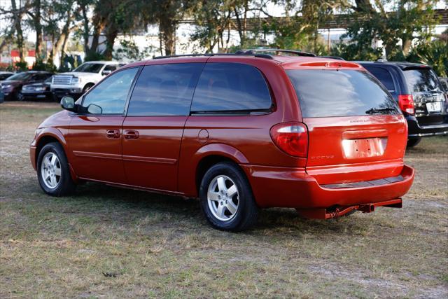 used 2006 Dodge Grand Caravan car, priced at $2,900