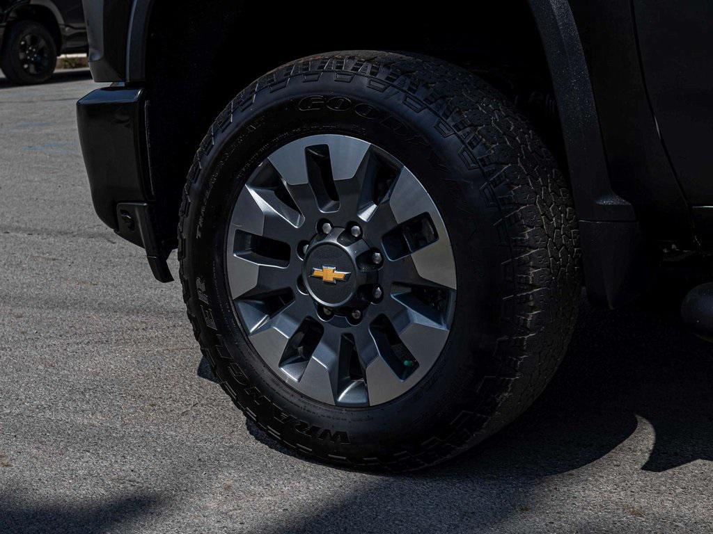 used 2023 Chevrolet Silverado 2500 car, priced at $52,890