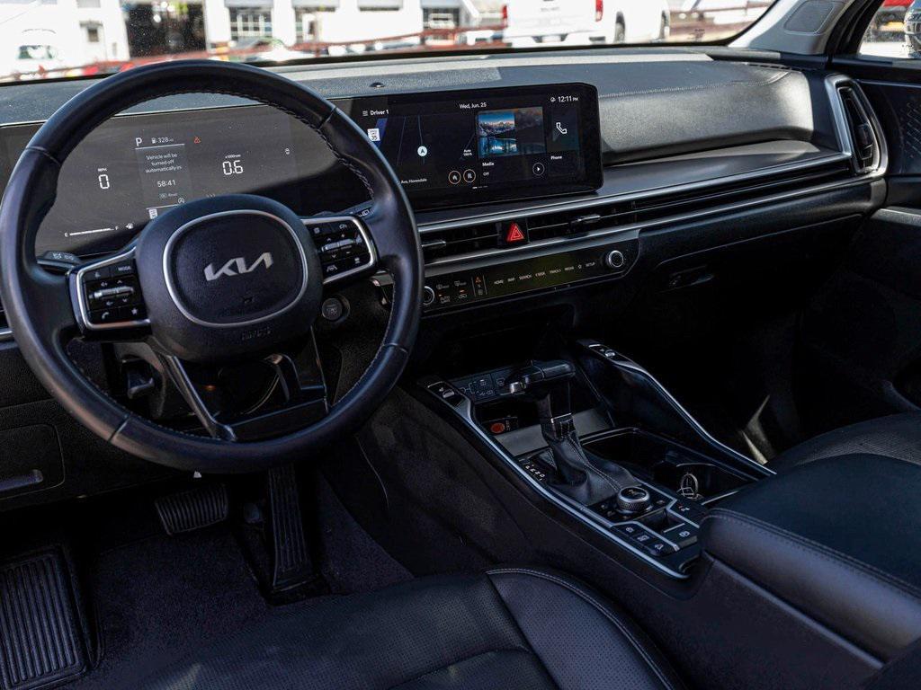 used 2024 Kia Sorento car, priced at $29,240