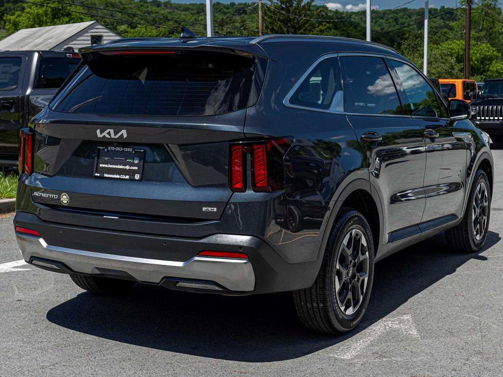 used 2024 Kia Sorento car, priced at $29,240