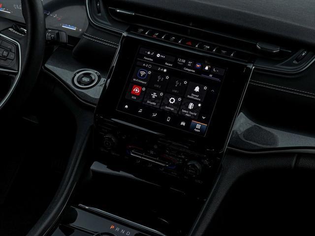 used 2022 Jeep Grand Cherokee car, priced at $32,990