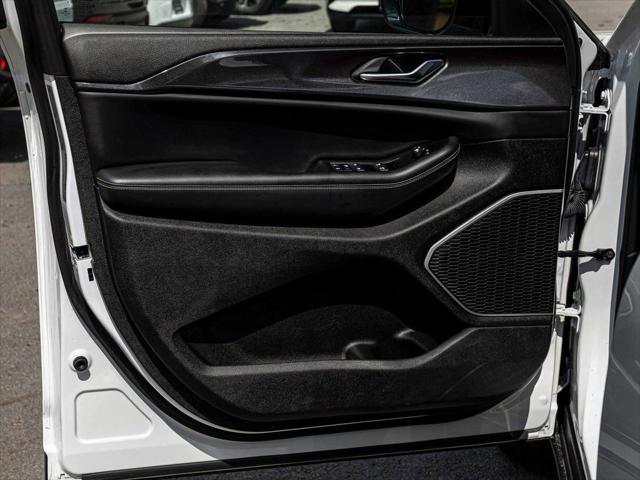 used 2022 Jeep Grand Cherokee L car, priced at $32,890