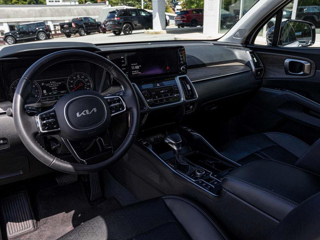 used 2023 Kia Sorento car, priced at $29,890