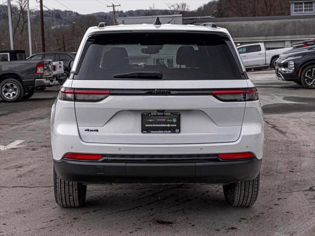 new 2024 Jeep Grand Cherokee car, priced at $39,381