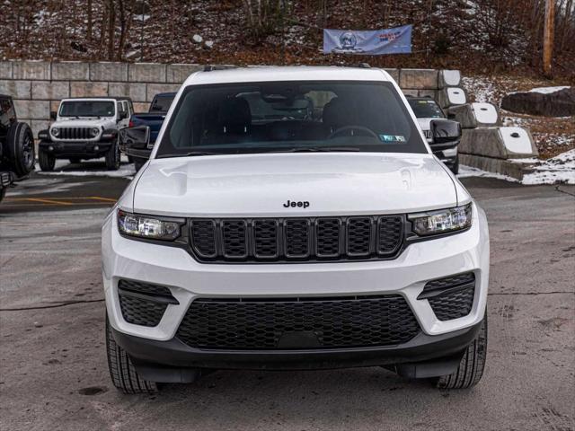 new 2024 Jeep Grand Cherokee car, priced at $39,381