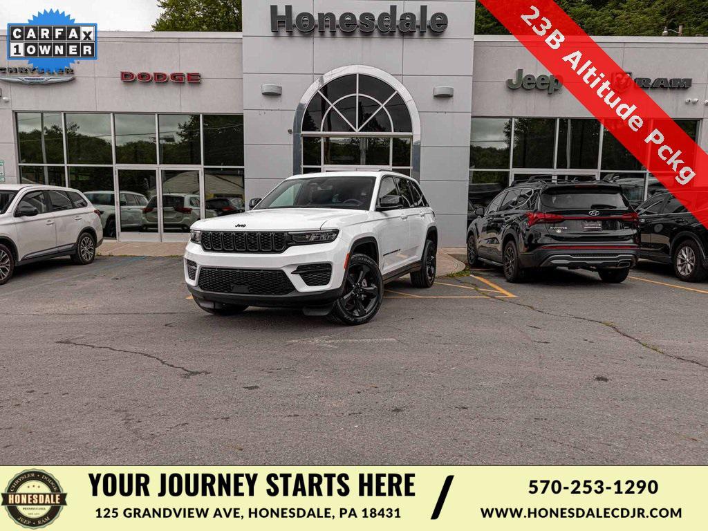 used 2024 Jeep Grand Cherokee car, priced at $35,990