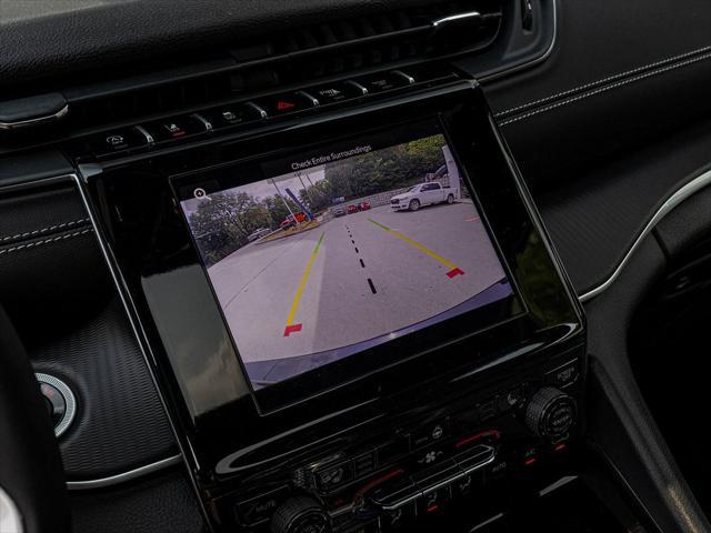 new 2025 Jeep Grand Cherokee L car