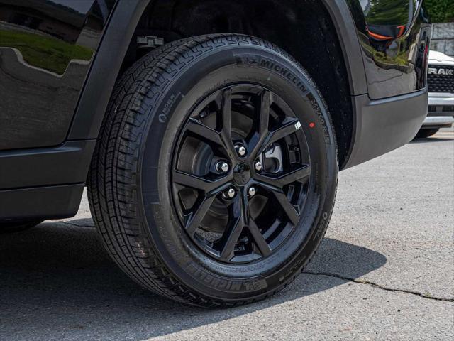 new 2025 Jeep Grand Cherokee L car