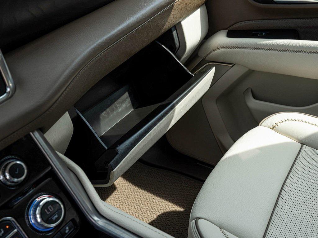 used 2023 GMC Yukon XL car, priced at $61,740