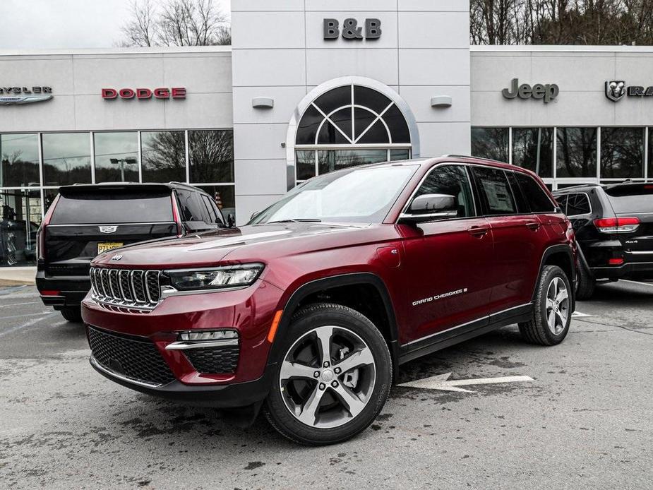 new 2024 Jeep Grand Cherokee 4xe car, priced at $64,154