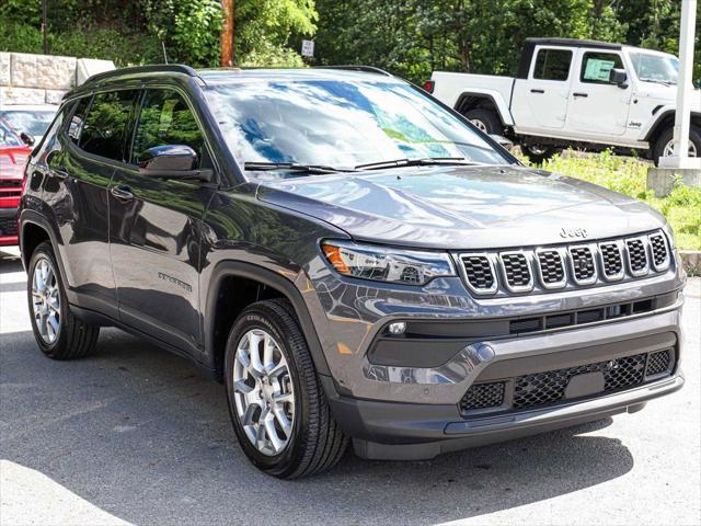 new 2024 Jeep Compass car, priced at $35,500