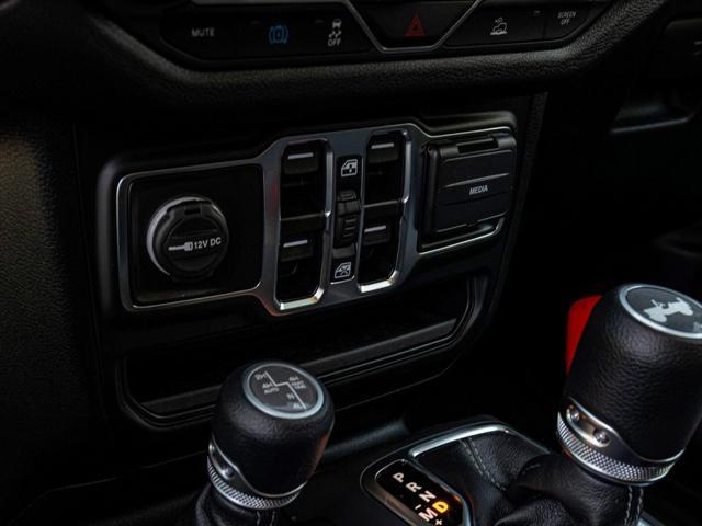 new 2025 Jeep Wrangler 4xe car
