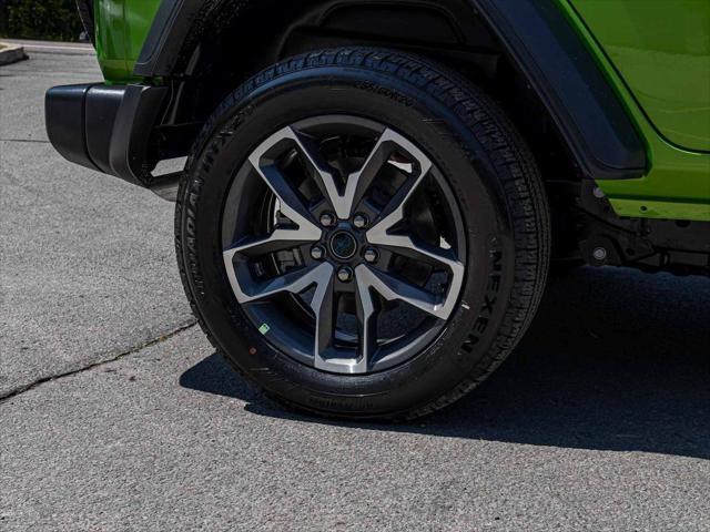 new 2025 Jeep Wrangler 4xe car