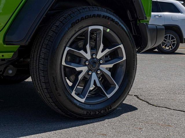 new 2025 Jeep Wrangler 4xe car
