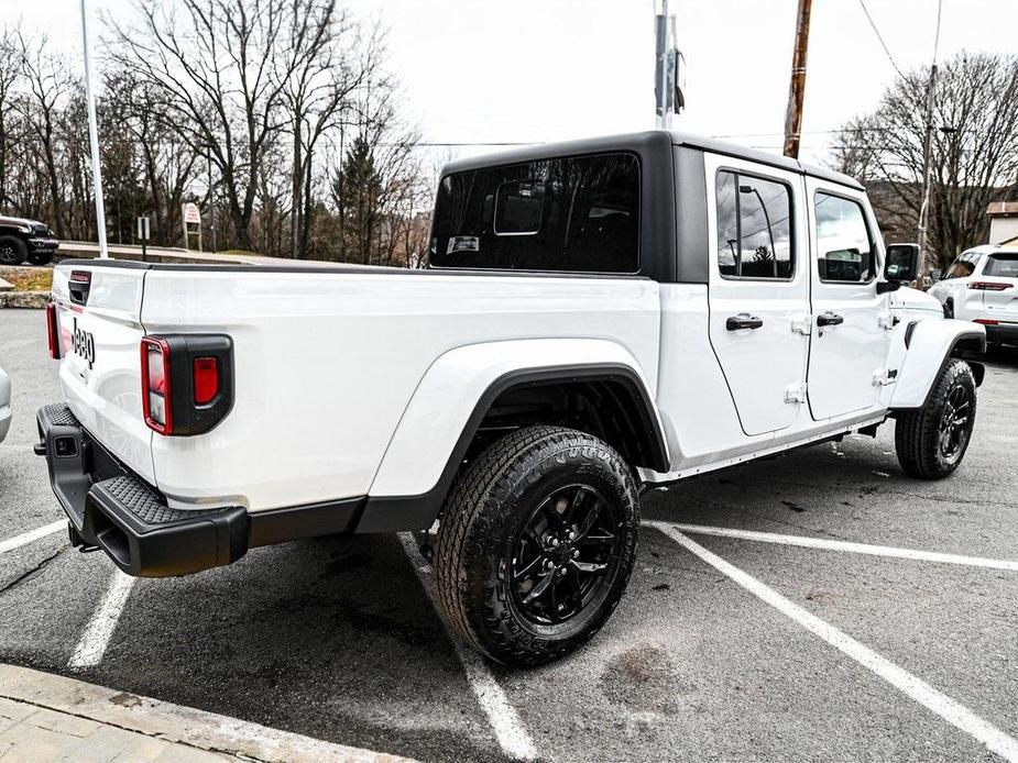 new 2023 Jeep Gladiator car, priced at $57,153