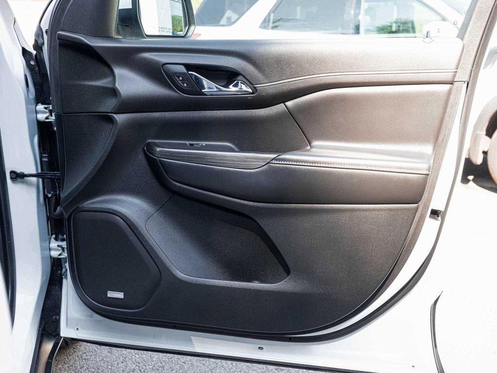 used 2019 GMC Acadia car, priced at $17,740