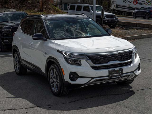 used 2022 Kia Seltos car, priced at $22,450