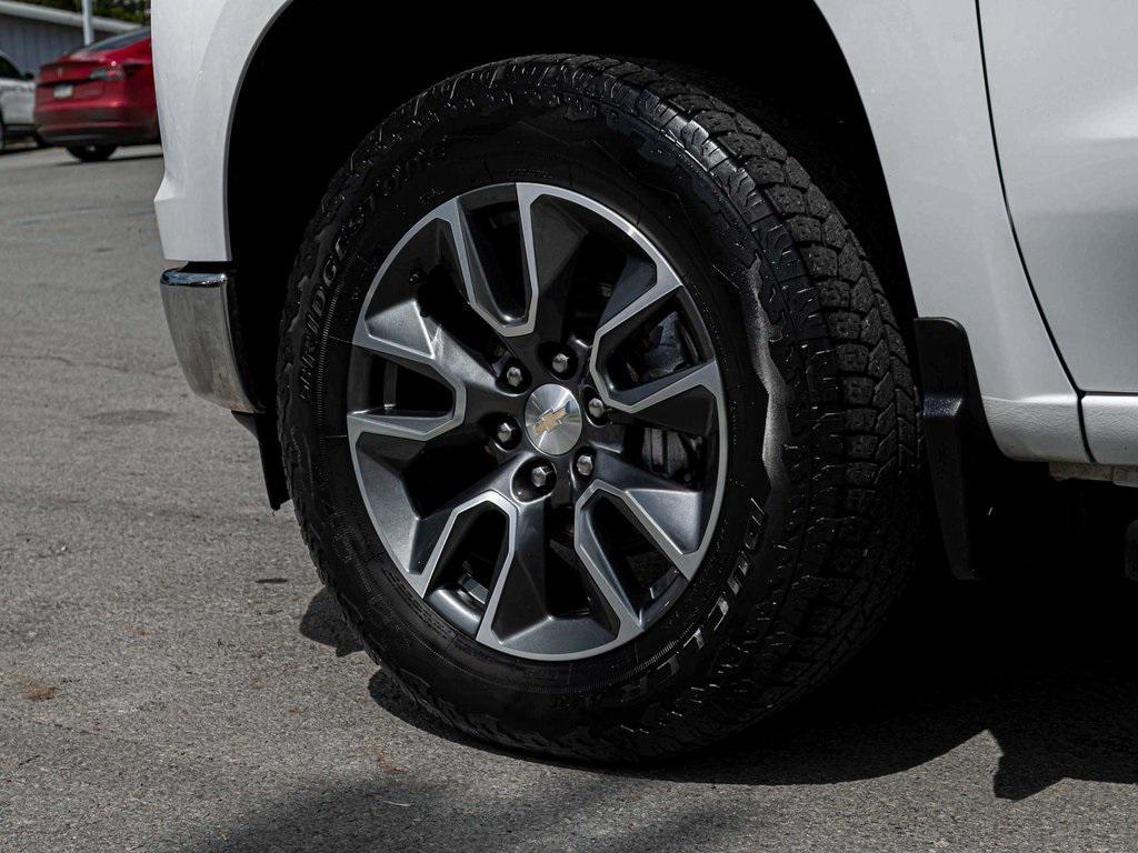 used 2022 Chevrolet Silverado 1500 car, priced at $36,240