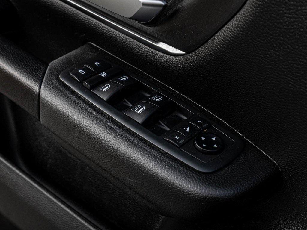 used 2019 Ram 1500 car