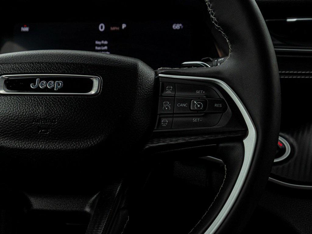 used 2024 Jeep Grand Cherokee car, priced at $32,990