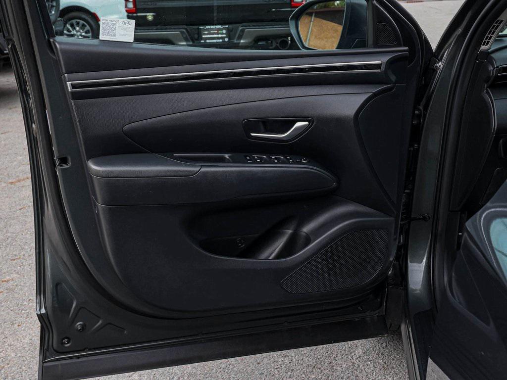 used 2024 Hyundai TUCSON Hybrid car, priced at $24,450