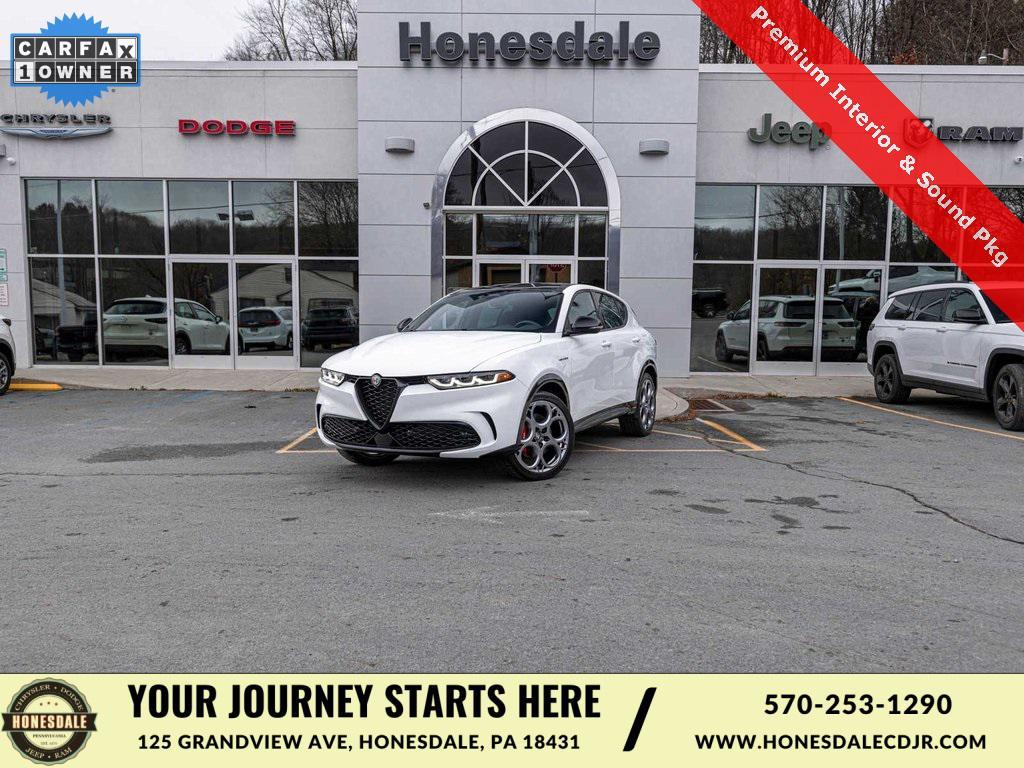 used 2024 Alfa Romeo Tonale car, priced at $27,450