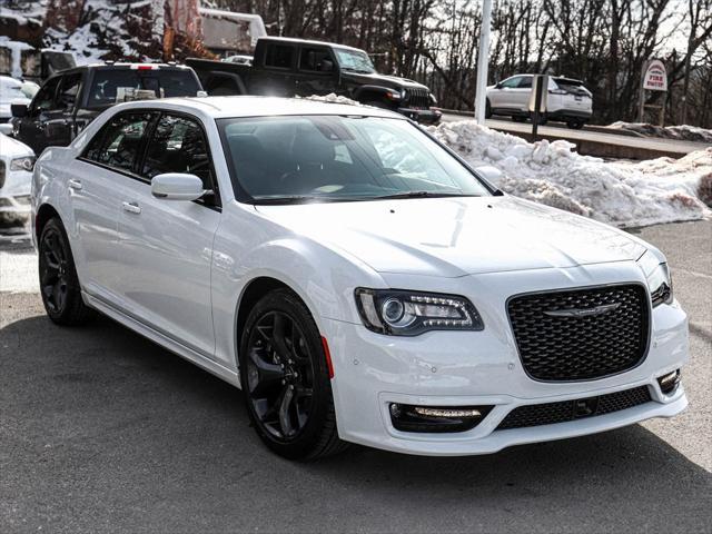 new 2023 Chrysler 300 car, priced at $44,281