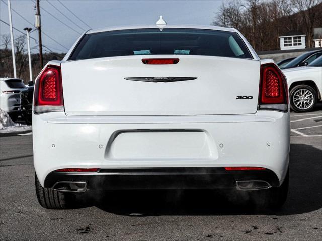 new 2023 Chrysler 300 car, priced at $44,281