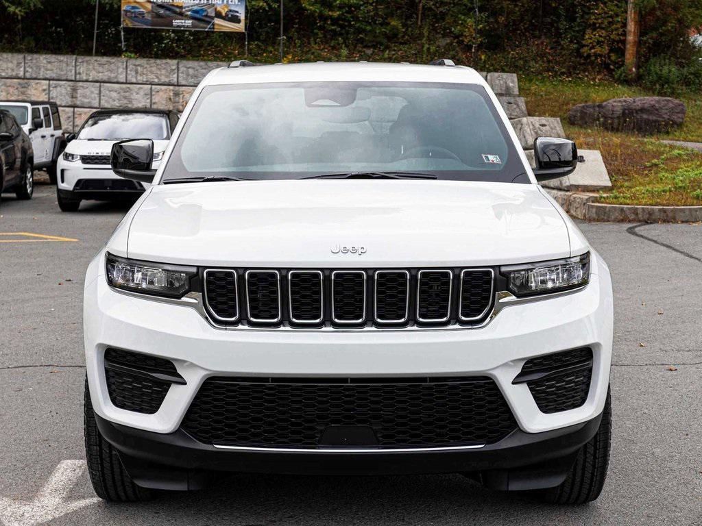 new 2024 Jeep Grand Cherokee car, priced at $44,500