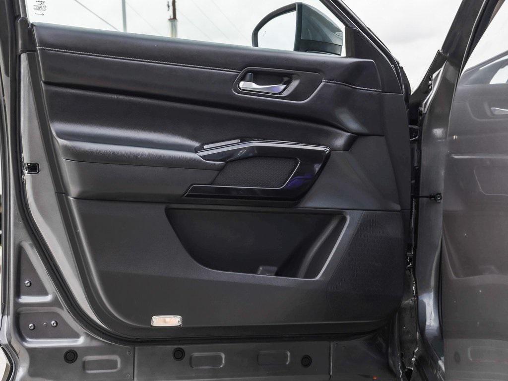 used 2022 Nissan Pathfinder car, priced at $27,450