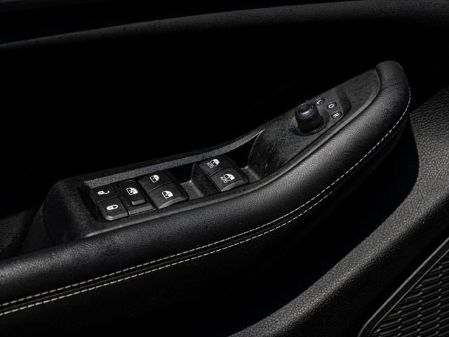 used 2023 Jeep Grand Cherokee car, priced at $34,990