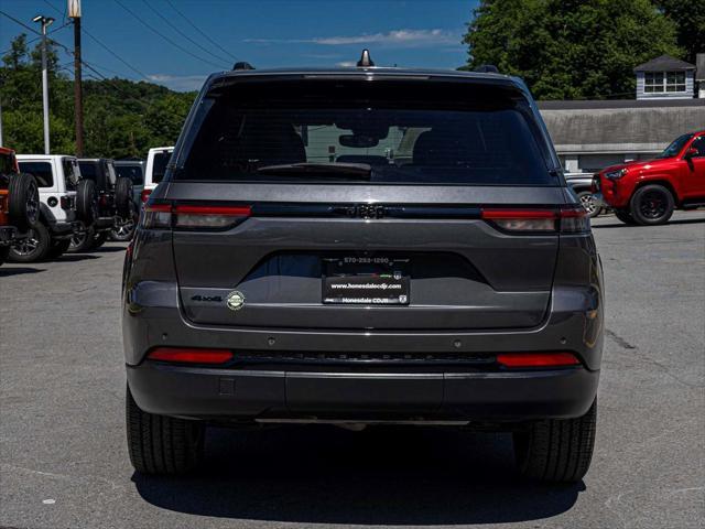 used 2023 Jeep Grand Cherokee car, priced at $34,990