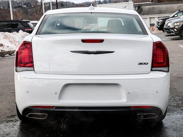 new 2023 Chrysler 300 car, priced at $44,281