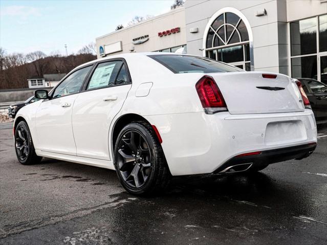 new 2023 Chrysler 300 car, priced at $44,281