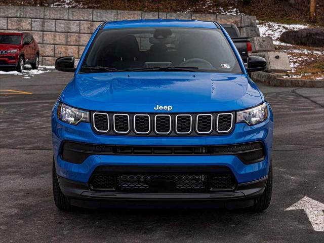 new 2025 Jeep Compass car, priced at $27,757