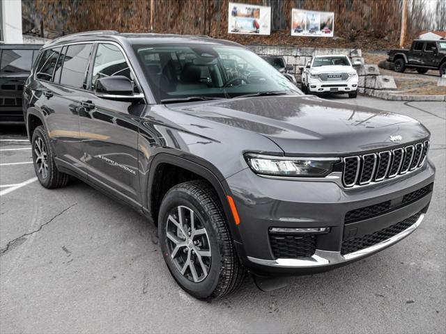 new 2024 Jeep Grand Cherokee L car, priced at $51,610