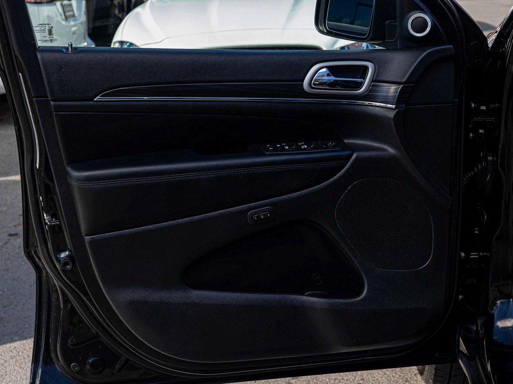 used 2022 Jeep Grand Cherokee car, priced at $24,450