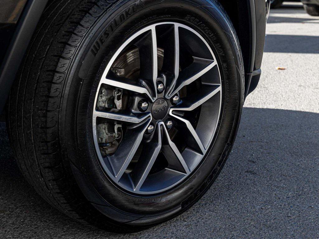 used 2022 Jeep Grand Cherokee car, priced at $24,450